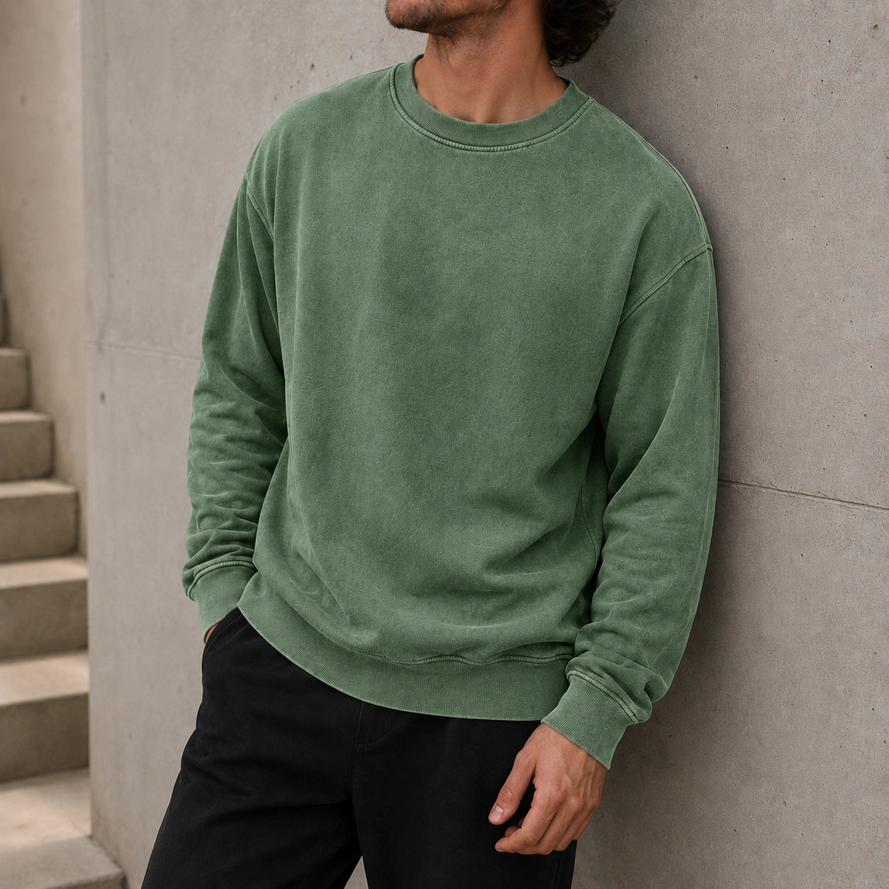 Mivanity Men's Vintage Washed Cotton Round Neck Long-sleeved Sweatshirt